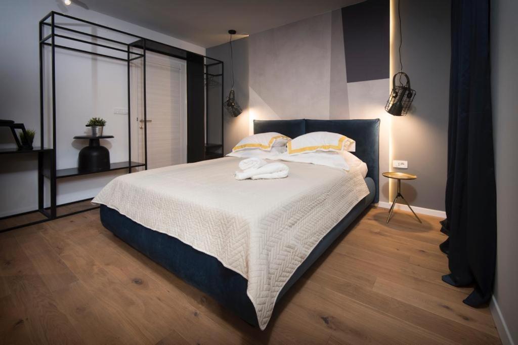 Sibinicum Luxury Rooms Шибеник Екстер'єр фото